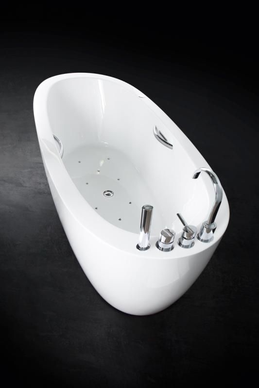 Акриловая ванна Belbagno BB43 180x80